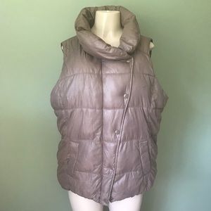 OLD NAVY XL WINTER FALL PUFFER VEST